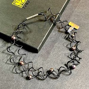 NIB TeNo 7 Peacock Freshwater Pearls Rubber Nickel-Free Stainless Steel Necklace